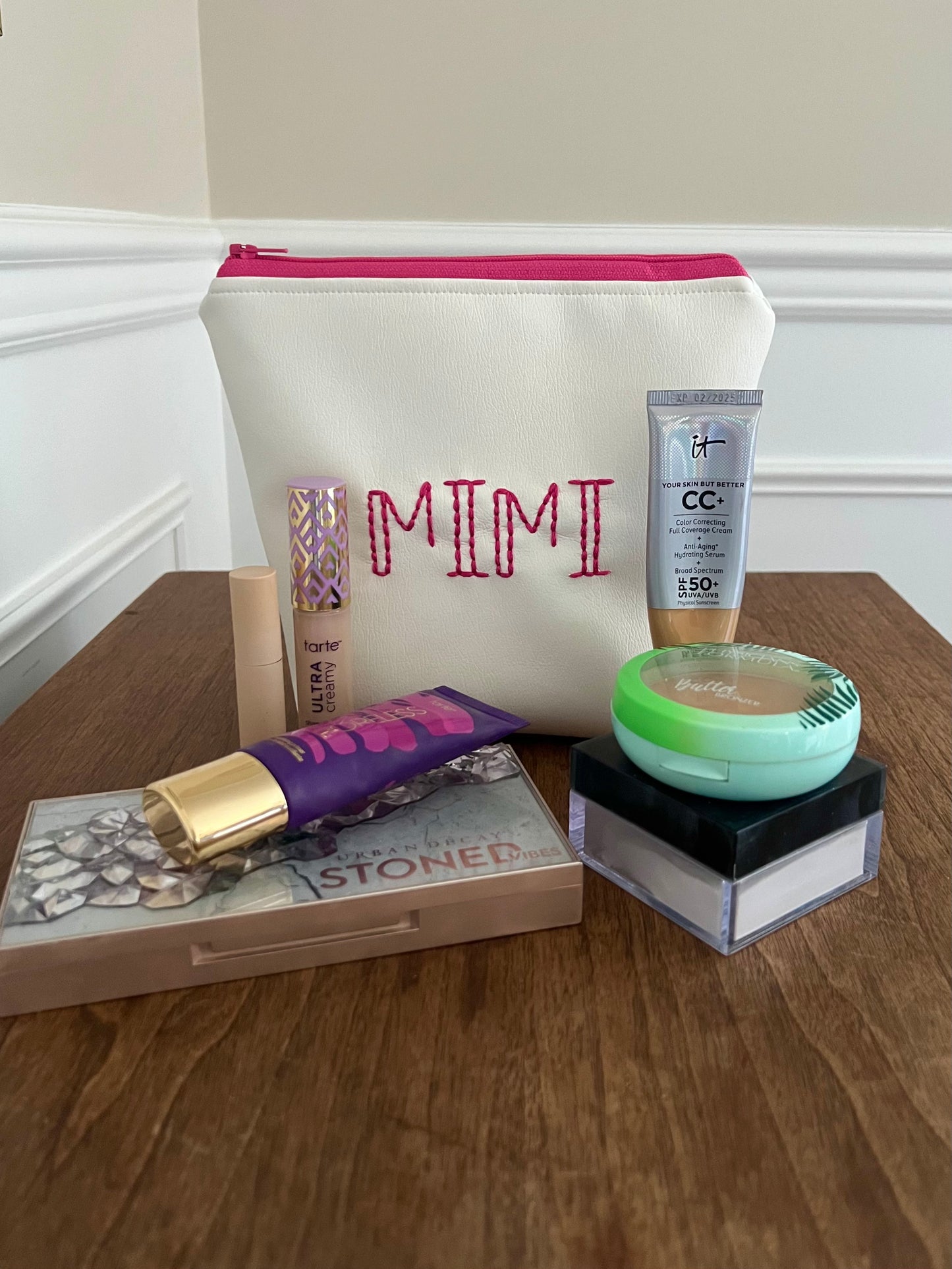 Customizable Pouch (White)