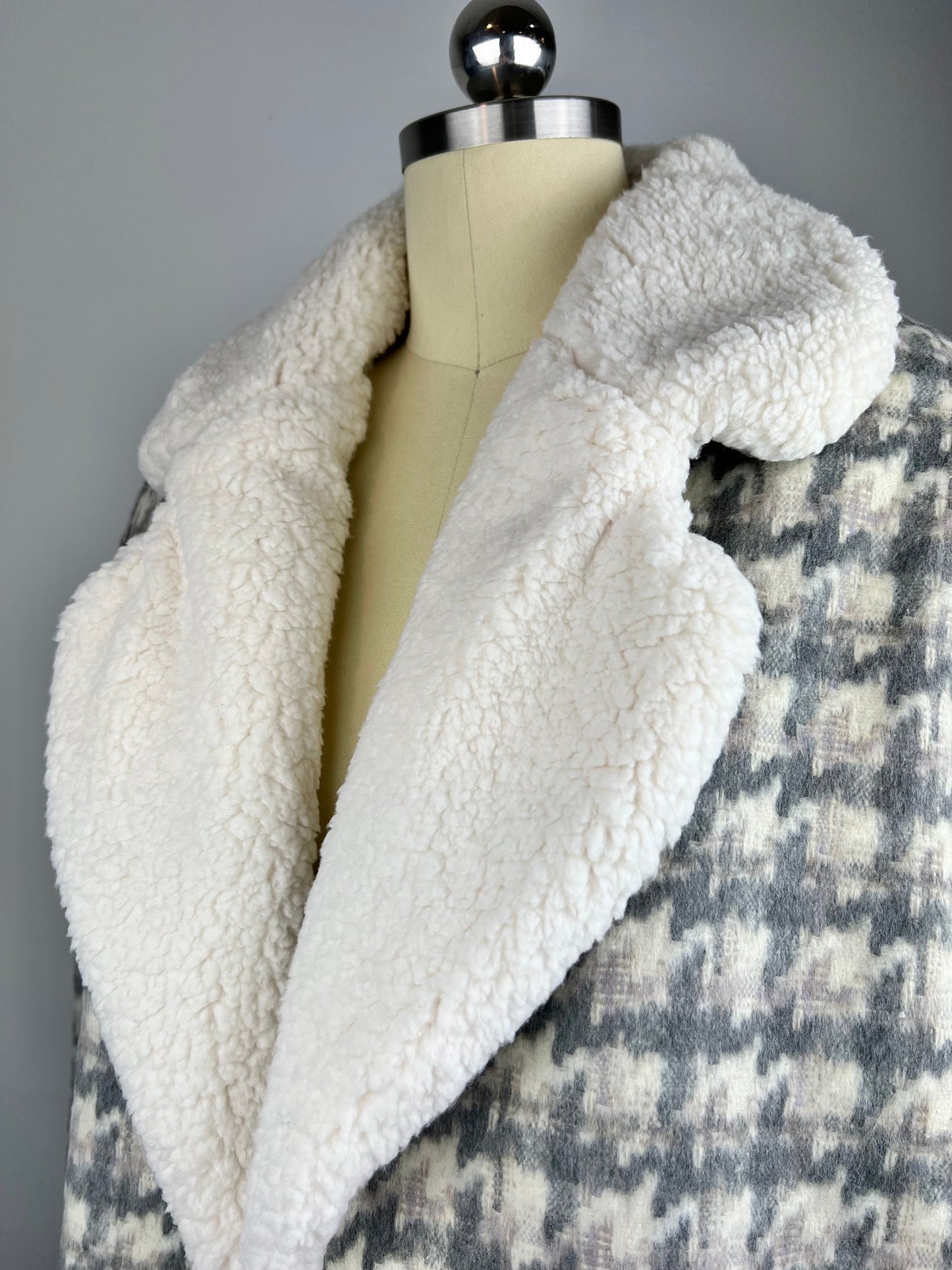 Brushed Houndstooth Coat